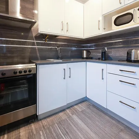 Appartamento Dina House *