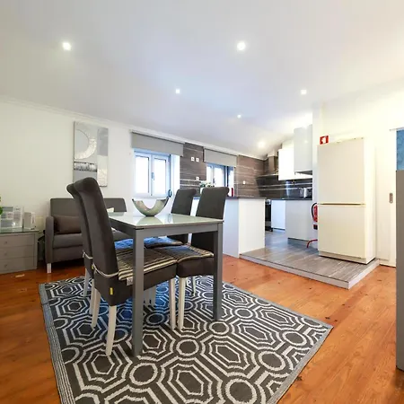 Appartamento Dina House *